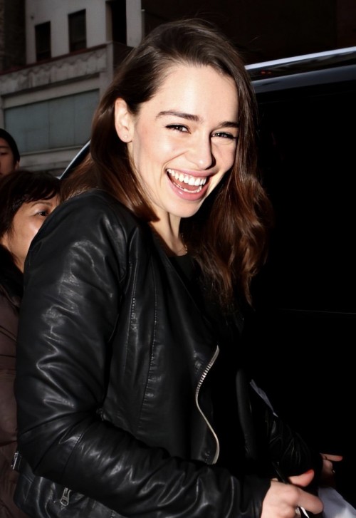 Emilia-Clarke-64281.jpg