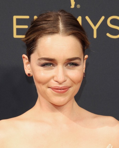 Emilia-Clarke-64628.jpg