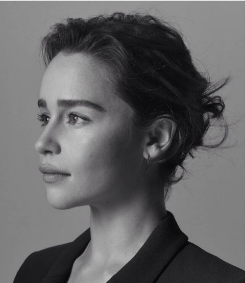 Emilia-Clarke-64869.jpg