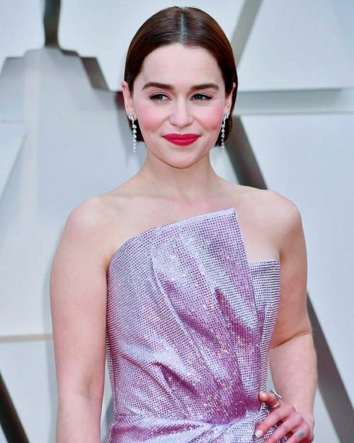 Emilia-Clarke-64906.jpg