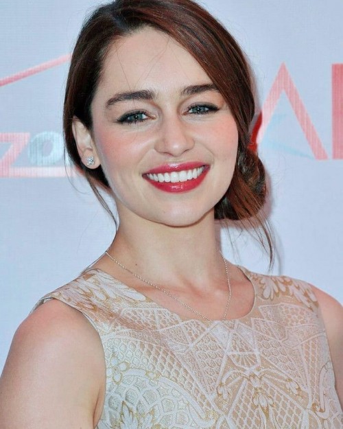 Emilia-Clarke-64909.jpg