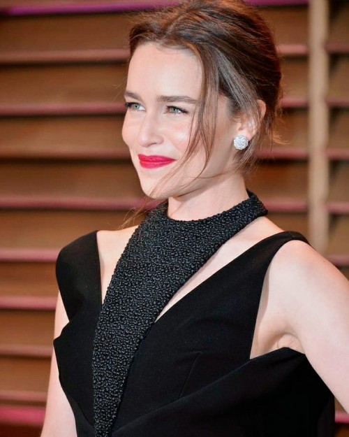 Emilia-Clarke-64921.jpg