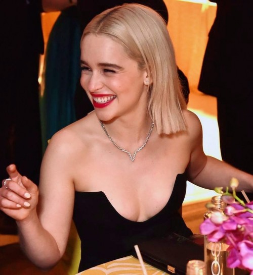 Emilia-Clarke-64924.jpg