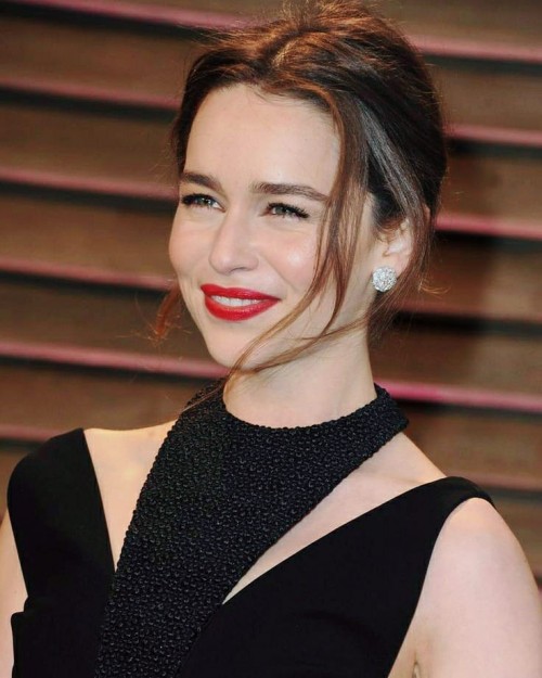 Emilia-Clarke-64926.jpg