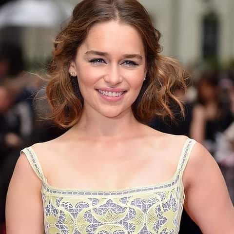 Emilia-Clarke-65119.jpg