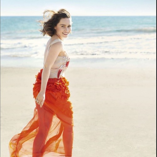 Emilia-Clarke-65166.jpg