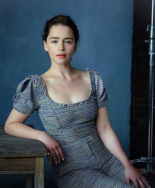 Emilia-Clarke-65705.jpg