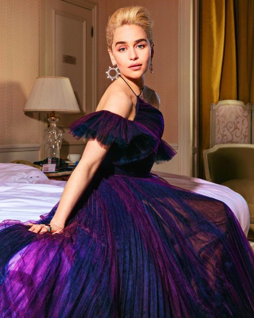 Emilia-Clarke-65831.jpg