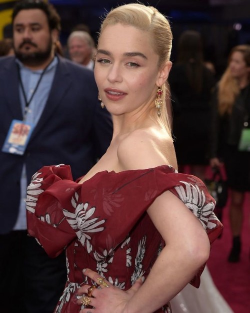 Emilia-Clarke-66055.jpg