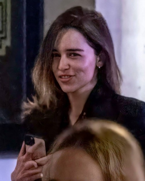 Emilia-Clarke-66094.jpg