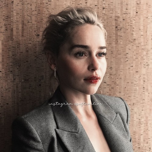 Emilia-Clarke-66292.jpg