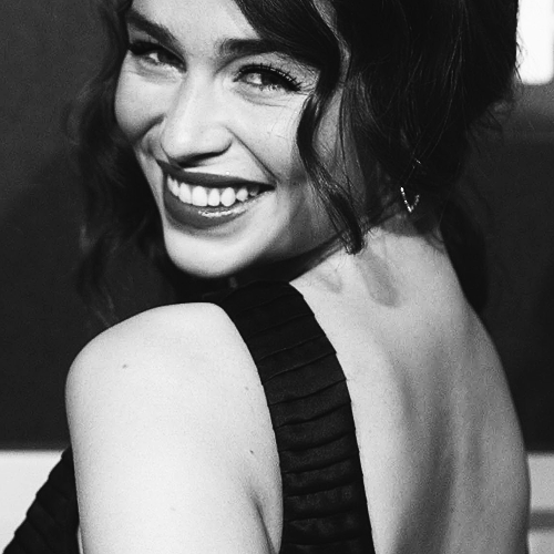 Emilia-Clarke-67113.png