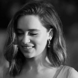 Emilia-Clarke-702845b5b6642407a29a5