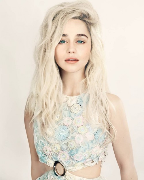 Emilia-Clarke-70309eae12502e726b93f.jpg