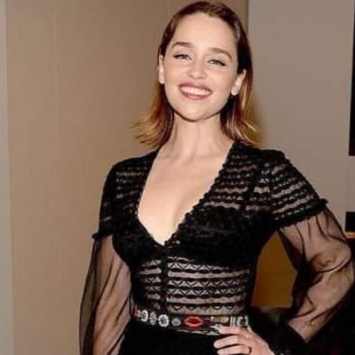 Emilia-Clarke-703673f319b13d16421cc.jpg