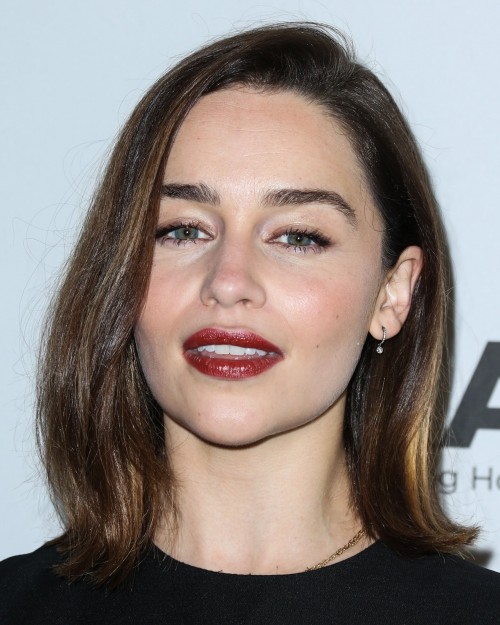 Emilia-Clarke-70504.jpg