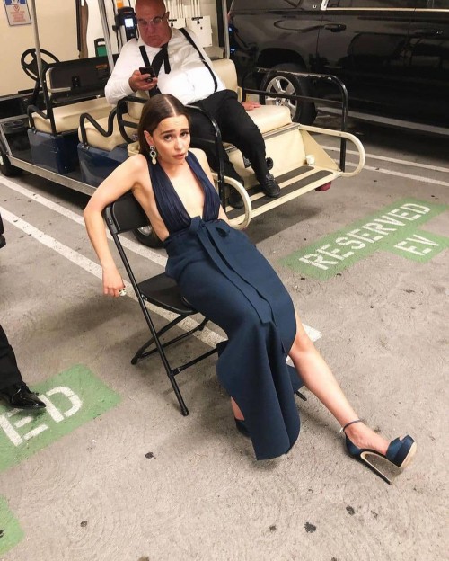 Emilia-Clarke-70512f17f7b3570f240b3.jpg