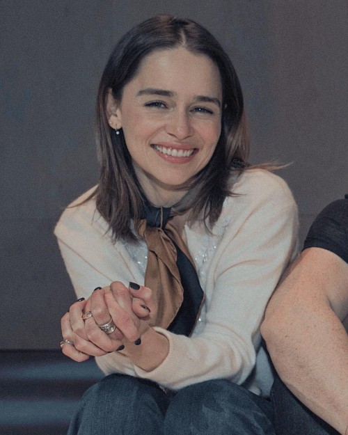 Emilia-Clarke-70641.jpg