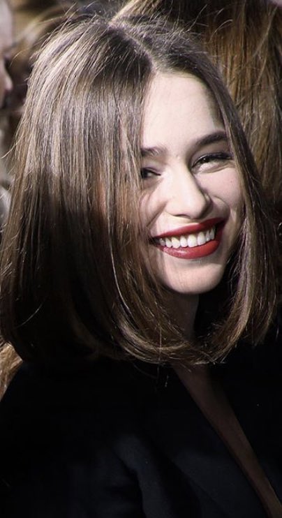 Emilia-Clarke-70898.jpg