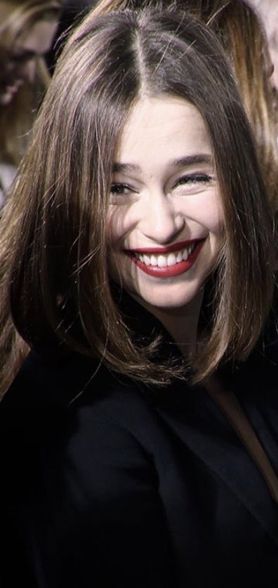 Emilia-Clarke-70899.jpg