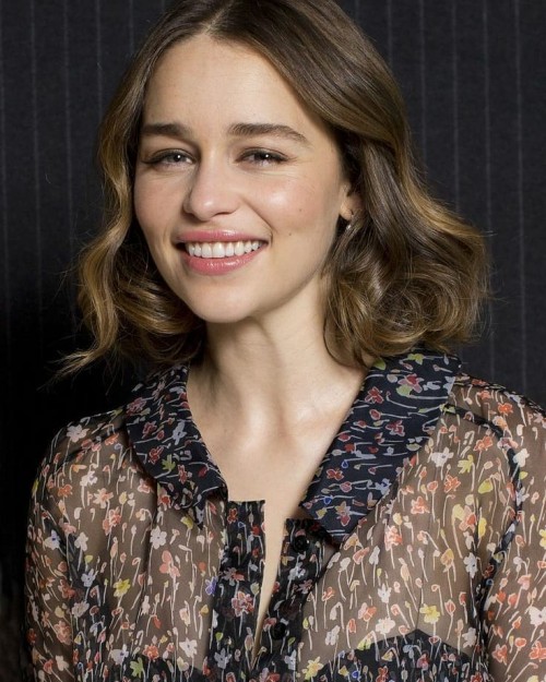 Emilia-Clarke-71118.jpg