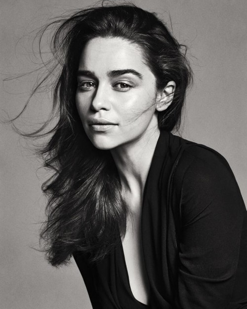 Emilia-Clarke-71684.jpg