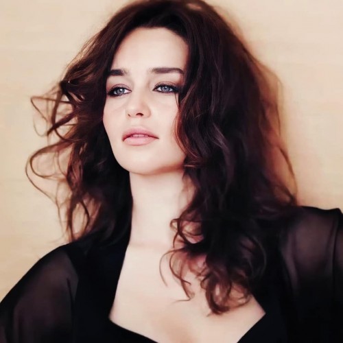 Emilia-Clarke-71971.jpg