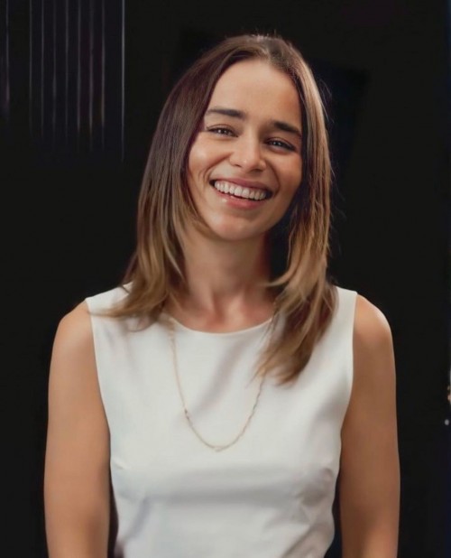 Emilia-Clarke-72049.jpg