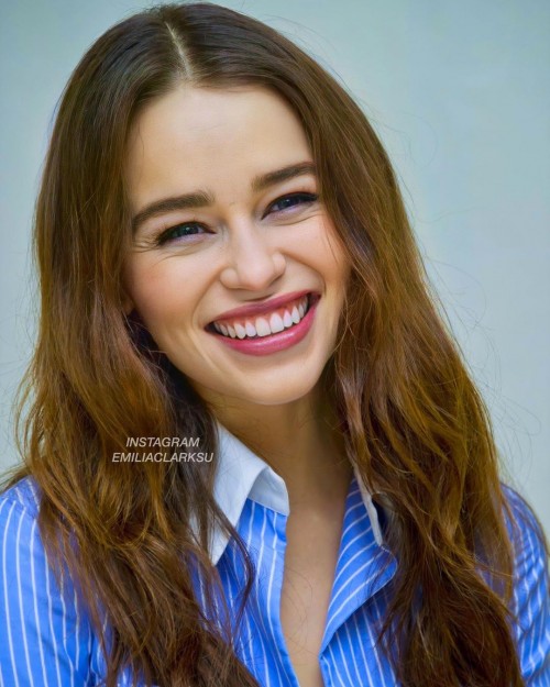 Emilia-Clarke-72163.jpg