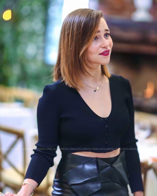 Emilia-Clarke-72176.jpg