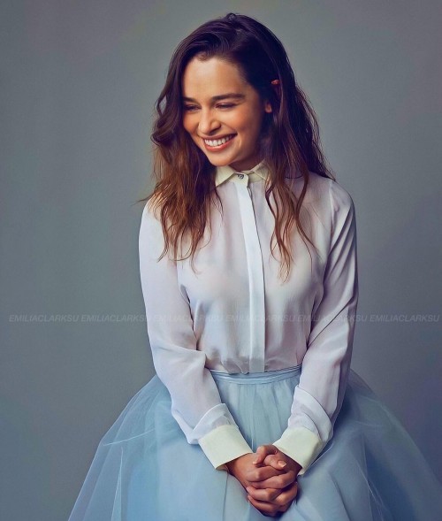 Emilia-Clarke-72191.jpg