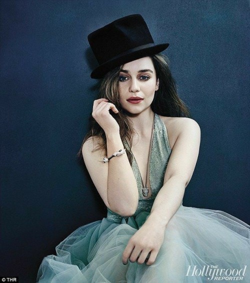 Emilia-Clarke-72318.jpg