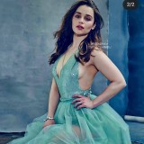 Emilia-Clarke-72444