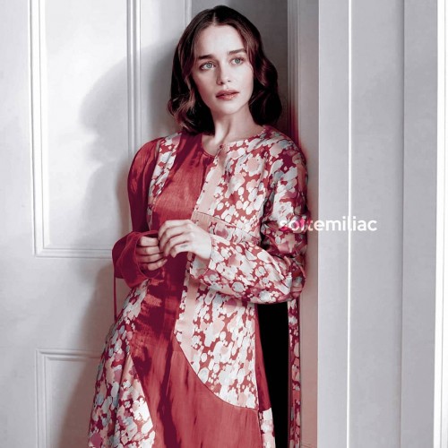 Emilia-Clarke-72898.jpg