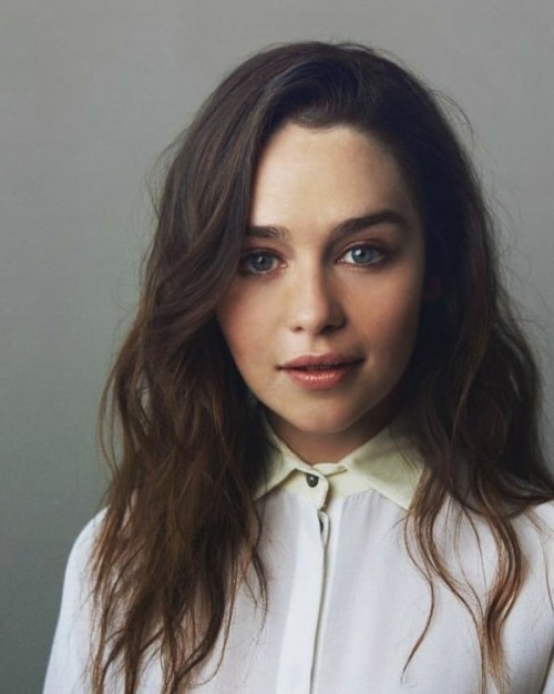 Emilia-Clarke-72910.jpg