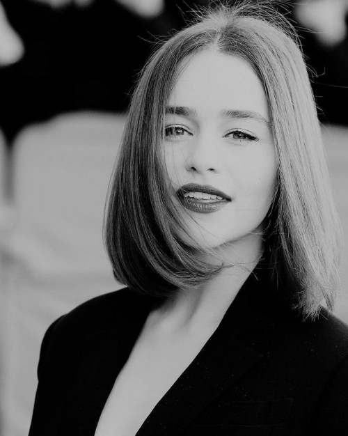 Emilia-Clarke-72911.jpg