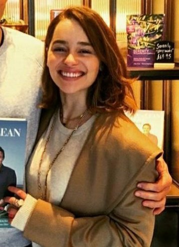 Emilia-Clarke-72974.jpg