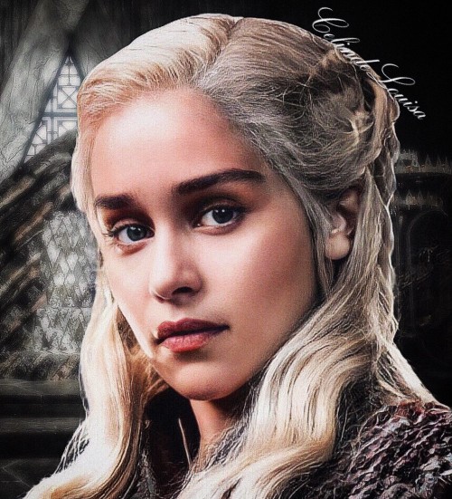 Emilia-Clarke-7313475ee37273584a116.jpg