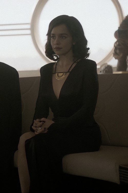 Emilia Clarke (73144)