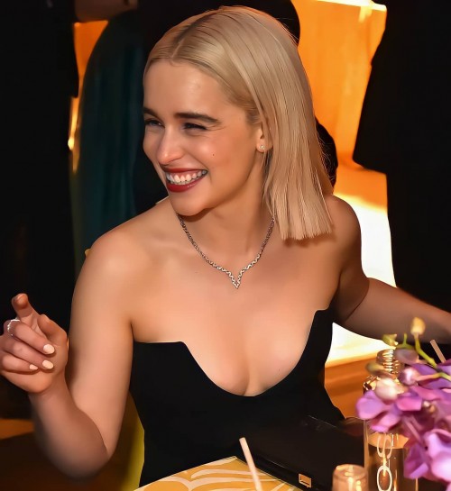 Emilia-Clarke-73662.jpg