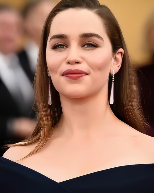 Emilia-Clarke-73669.jpg