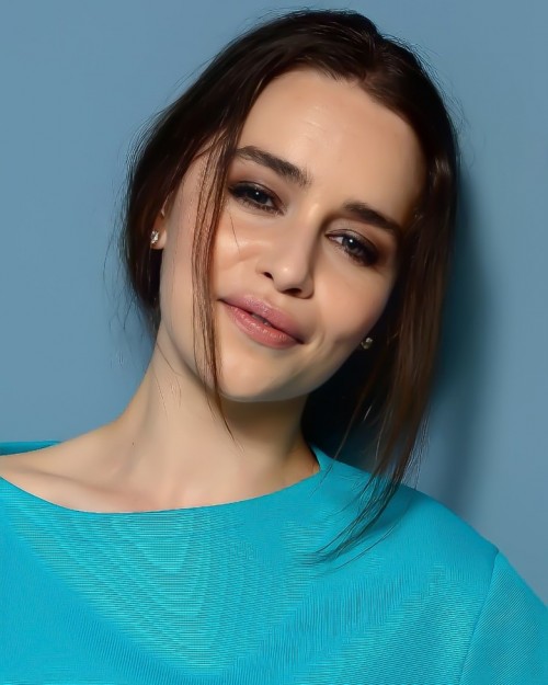 Emilia-Clarke-73670.jpg