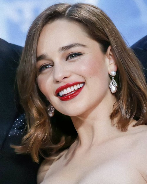 Emilia-Clarke-73681.jpg