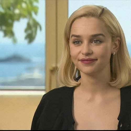 Emilia-Clarke-73694.jpg