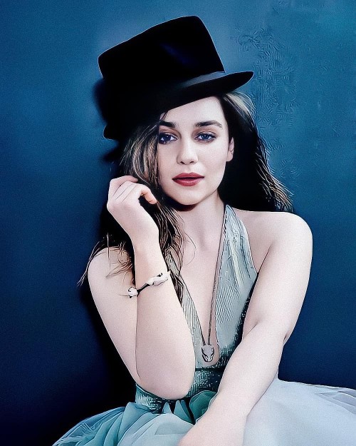 Emilia-Clarke-73704.jpg