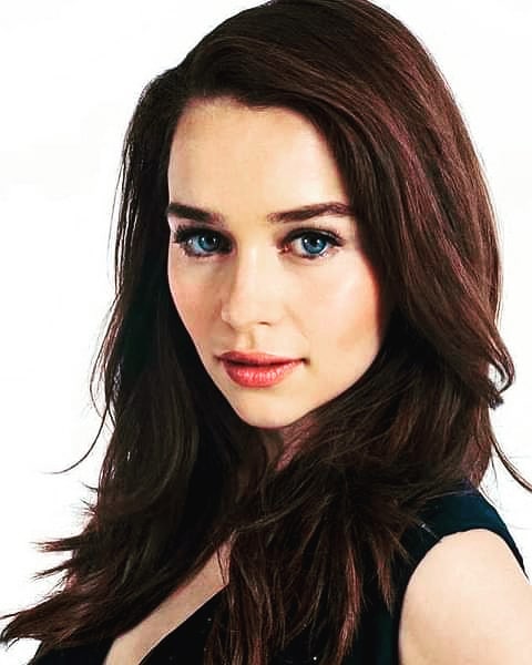 Emilia-Clarke-73954.jpg