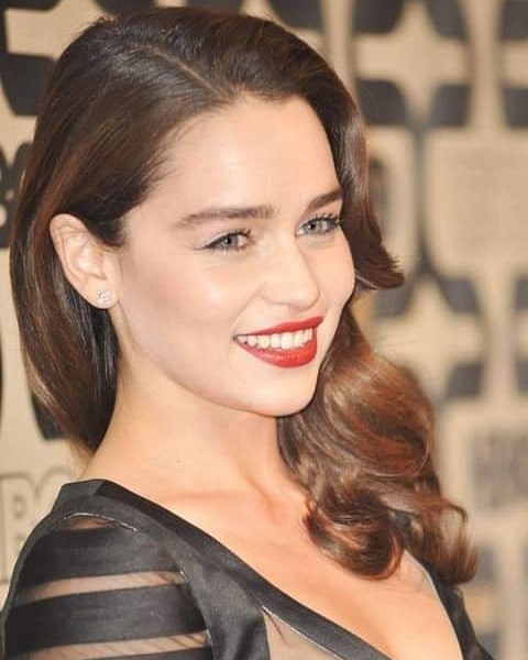 Emilia-Clarke-73959.jpg