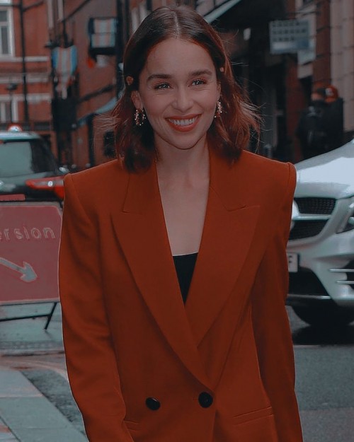 Emilia Clarke (73990)