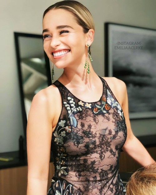 Emilia-Clarke-74311.jpg