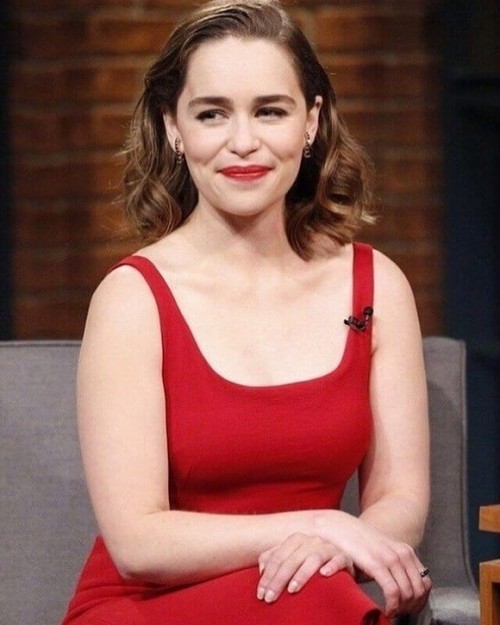 Emilia-Clarke-74343.jpg